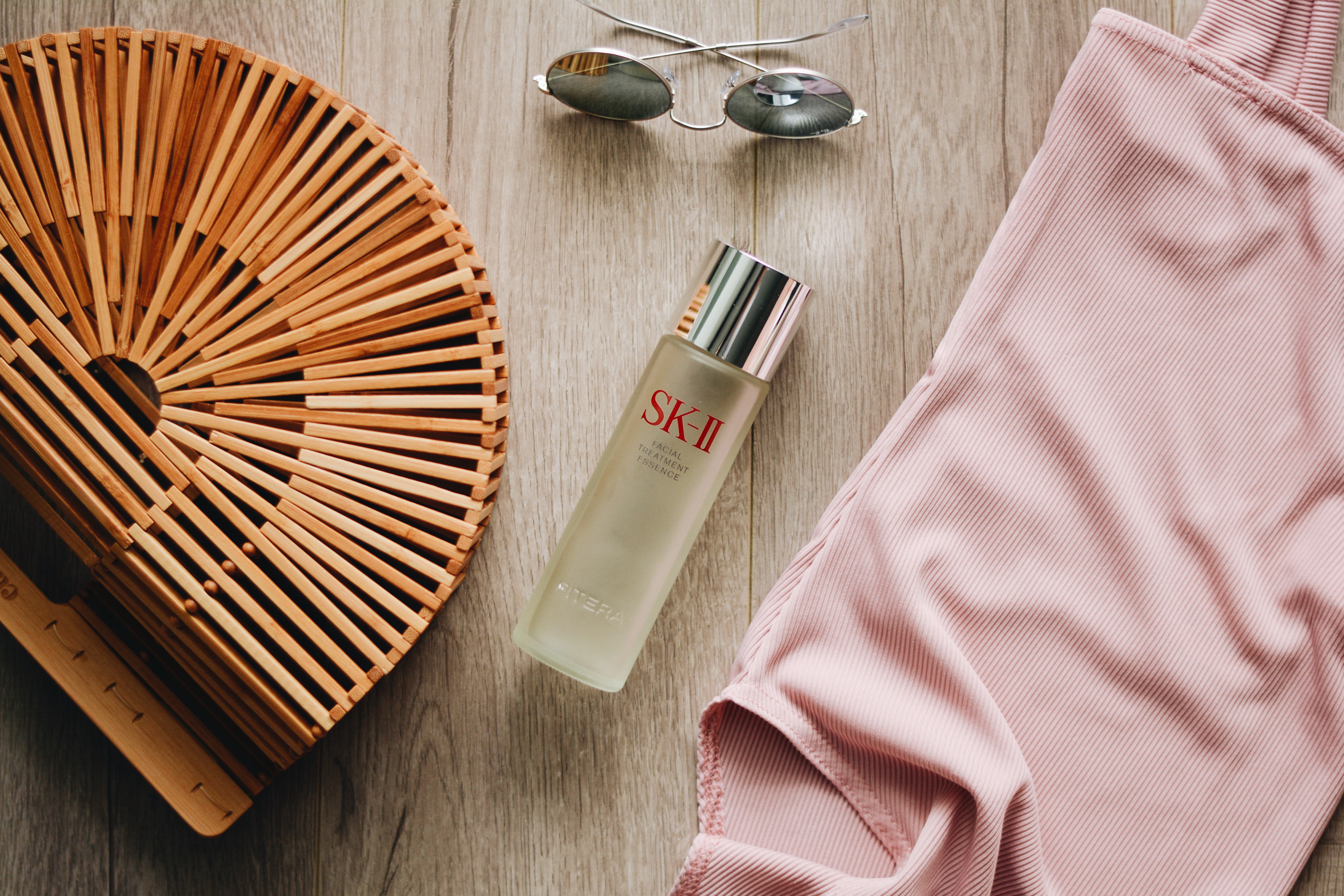 skii_facial_treatment_essence_skincare_review